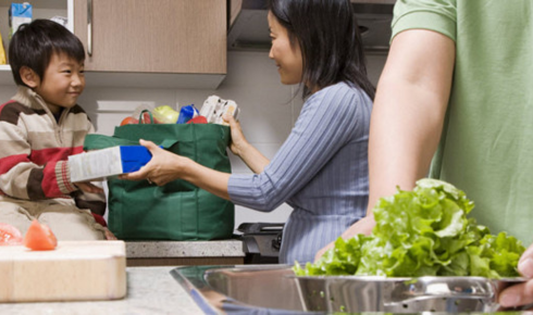 How to Share Home Maintenance Responsibilities Fairly Within the Family